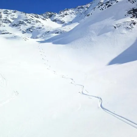 Fabienne - Silvretta Premium Card Betrieb * Galtür